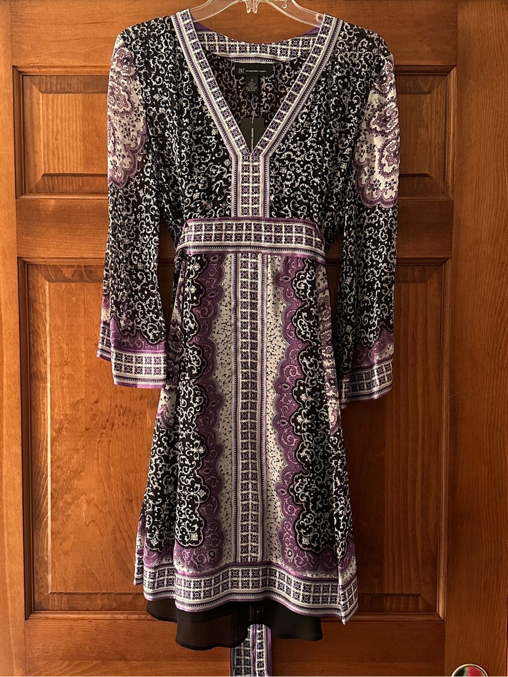 INC International Concepts Black & Purple Paisley V‑Neck Midi Dress - NWT!